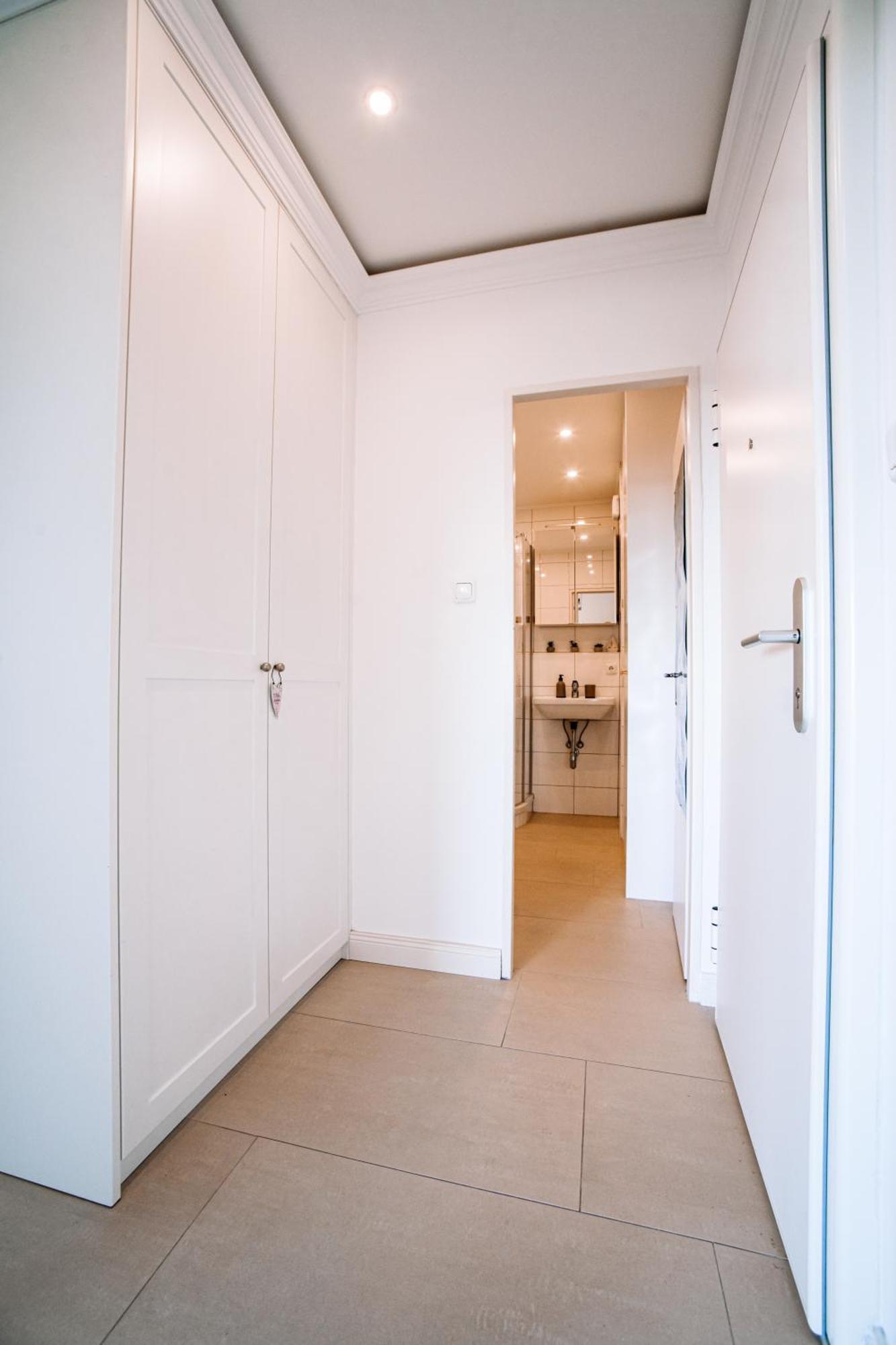 Apartment Am Neuen Teich -Balkon- 4 Personen -Waschmaschine 볼프스부르크 외부 사진