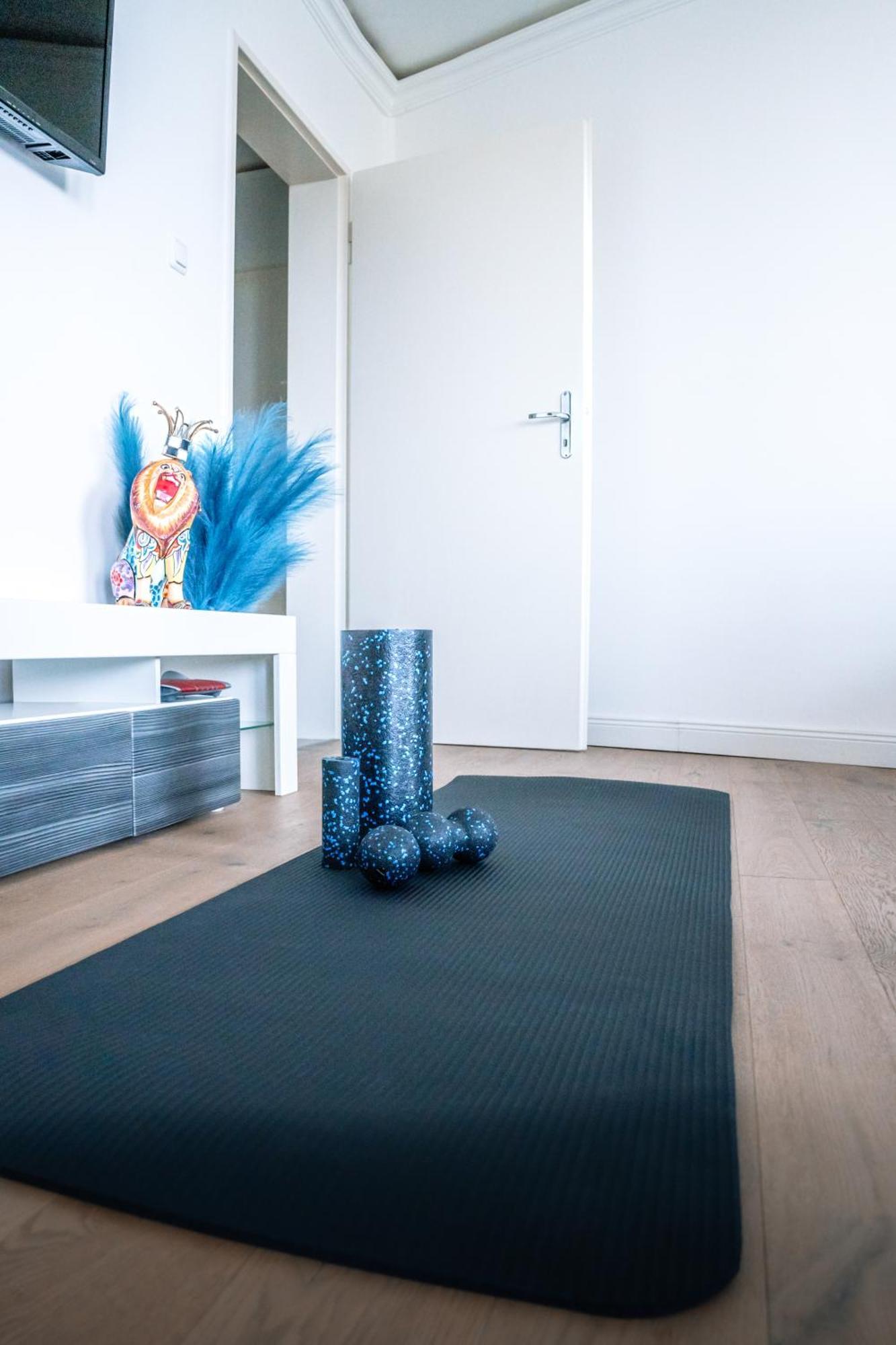 Apartment Am Neuen Teich -Balkon- 4 Personen -Waschmaschine 볼프스부르크 외부 사진